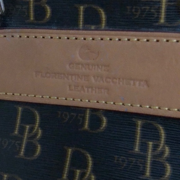 Purse - Picture 3 of 5